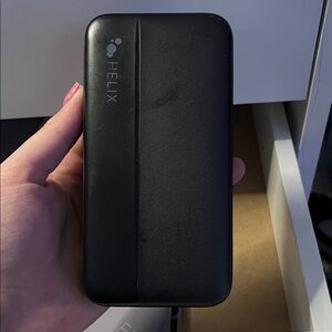 Helix Midnight Black Charger